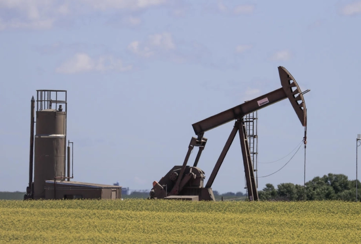 BE-ja ka vendosur mekanizëm të ri për të kufizuar çmimin e naftës ruse