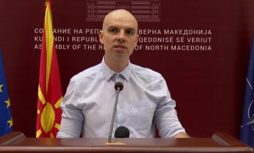 Крмов: ВМРО–ДПМНЕ бара консензус, СДСМ и ги врза рацете на опозицијата, а државата живее на кредит за кредит 