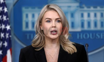 Белата куќа со предупредување до Иран