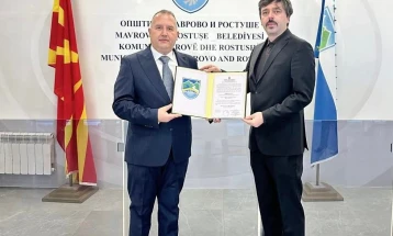 Oner Jakuposki edhe zyrtarisht kryetar i Komunës Mavrovë dhe Rostushë