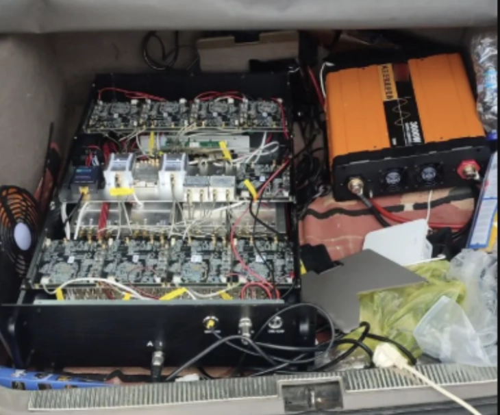 Во Атина уапсени двајца Кинези, кои краделе банкарски податоци преку испраќање СМС-пораки