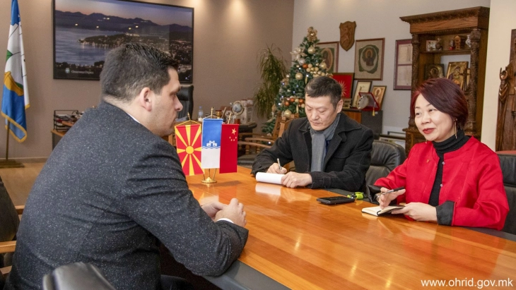 Прва посета на амбасадорката на Кина на Охрид