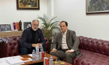 Средба на Стоилковиќ со в.д. претседателот на СКСЗМ, Алиу