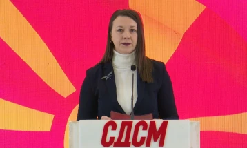 Младеновска: Иако во Македонија се уште има речиси 100.000 невработени Владата донела одлука да се носат 10.000 странски „економски работници“