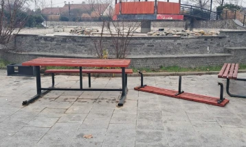 Општина Аеродром: Осуда за вандализмот во паркот „Бановина“, случајот пријавен во полиција