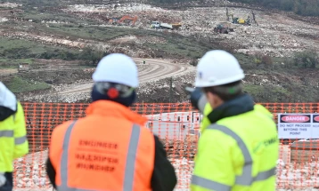 Në ndërtimin e autostradave të Korridorit 8 dhe 10d në nëntor të vitit të kaluar janë angazhuar 2130 punëtorë