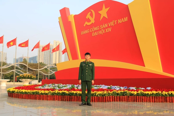 Vietnam opens pivotal Communist Party meeting to pick top leaders