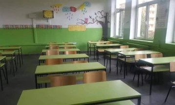 Fillon gjysmëvjetori i dytë për nxënësit