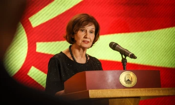 Сиљановска-Давкова пред дипломатскиот кор: Потребен е нов импулс на мултилатерализам што ќе ги штити слабите, што не дозоволува праздата да стане привилегија на силните