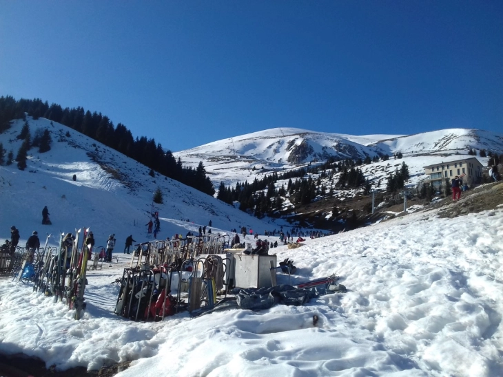 Најмногу снег на Попова Шапка