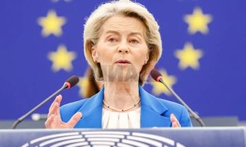 Фон дер Лајен: Во услови на трајна промена на меѓународниот поредок Европа мора да го забрза стремежот кон независност (ДПЛ)