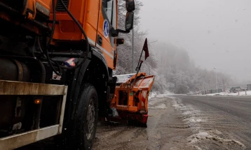 Министерство за транспорт: Сите државни патишта се проодни и безбедни за сообраќај