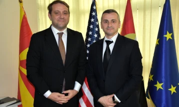 Косовскиот амбасадор Ќехаја во посета на Општина Дебар