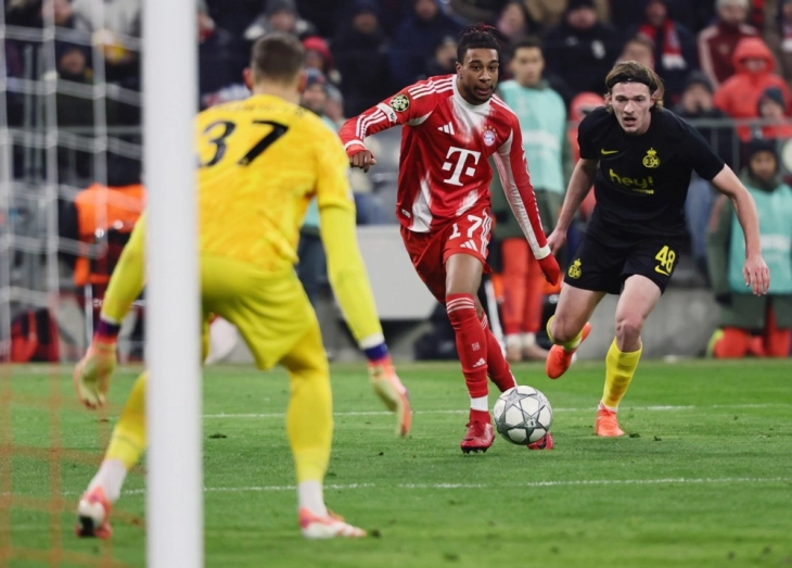 Kane leads Bayern into last 16, Barcelona fight back for win