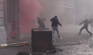 Përleshje midis policisë belge dhe demonstruesve pro-kurdë në Bruksel