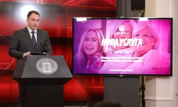 Андоновски: Граѓаните сакаат да ги користат електронските услуги, од денеска со неколку „клика“ до извод од матичните книги на родените, венчаните...