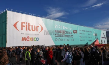 Ministri Ljutkov në hapjen e Panairit Ndërkombëtar të Turizmit 