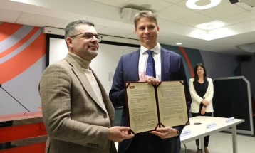 „Оне Македонија“ доби лиценца за трет мобилен оператор, очекува сериозен удел на пазарот