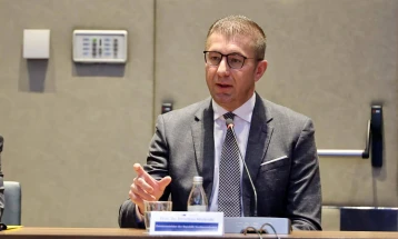 Мицкоски од Давос: Македонија ја зајакнува енергетската инфраструктура, се развиваат проекти за производство на електрична енергија важни и за регионот