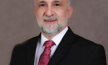 Познатиот писател Одисе Плаку од Албанија за МИА: Уметноста не смее да се претвори во политичка пропаганда, таа мора да ја менува свеста 