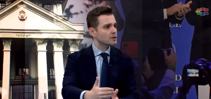 Муцунски: Делегацијата во Давос беше насочена кон активна комуникација со компаниите кои би помогнале за развивање на домашната економија