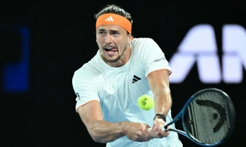 Alexander Zverev keeps his cool to see off rising star Learner Tien