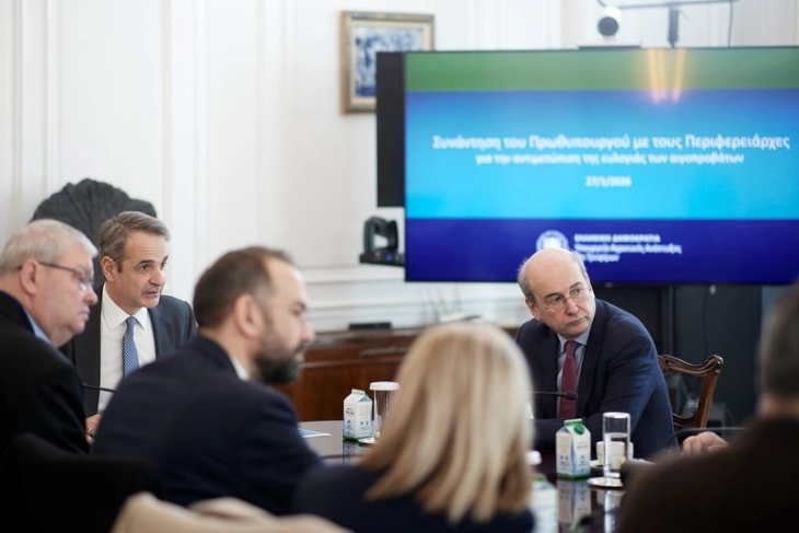 Мицотакис: Строга имплементација на мерките за биолошка безбедност за сипаниците кај овците и козите, вакцинацијата не е решение