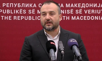 Лефков: Со гласањето на Кривичниот законик се испраќа порака дека борбата против корупцијата нема алтернатива