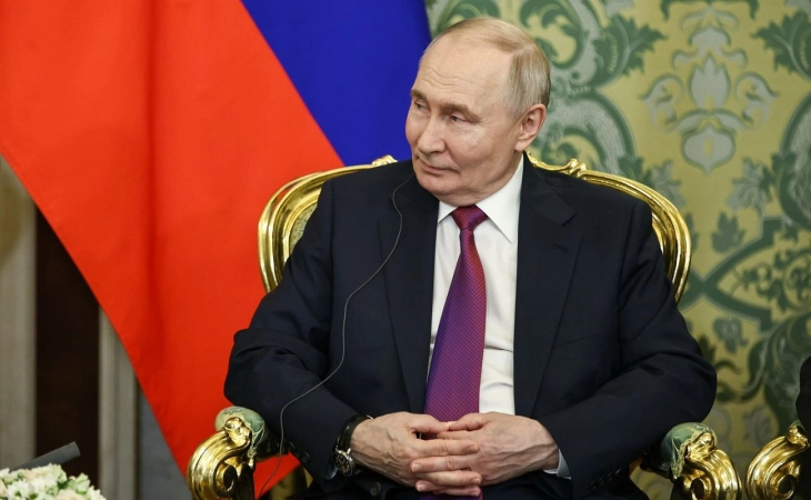 Kremlini thotë se Putini është i hapur për takim me Zelenskin në Moskë