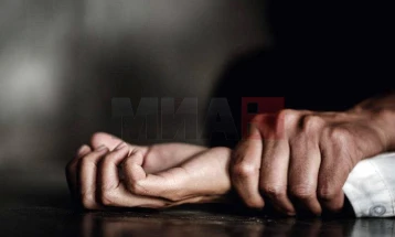 Поранешниот пејач на групата „Спандау балeт“, Дејвидсон, осуден за силување