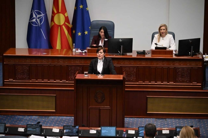 Dimitrieska-Koçoska: Qasja jonë është e qartë dhe e dyanshme – mbështetje e fortë për sektorin privat dhe përmbushje në kohë e detyrimeve