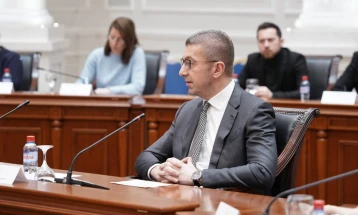 Мицкоски: За минималната плата мораме да постапуваме според законот, ќе има зголемување и нивелирање