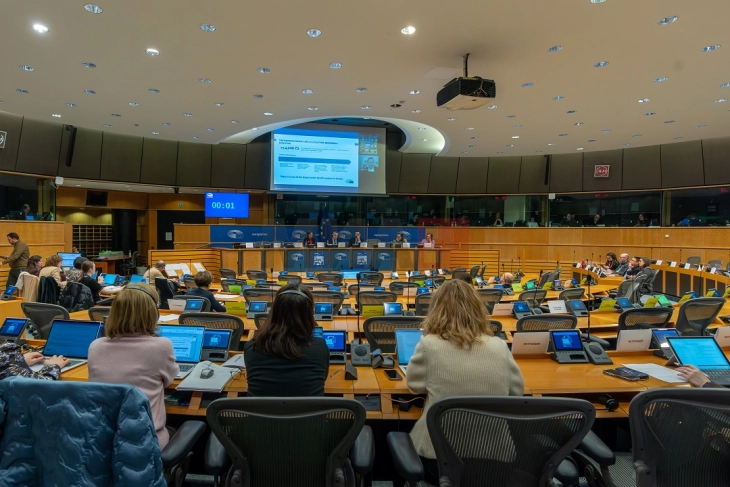 „Транспаренси Интернешнл“: 14 европратеници на го пријавиле износот на дополнителните приходи