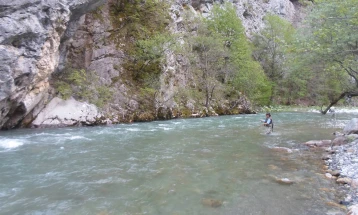 Од 1 февруари почнува сезоната за спортски риболов на водите во НП „Маврово“