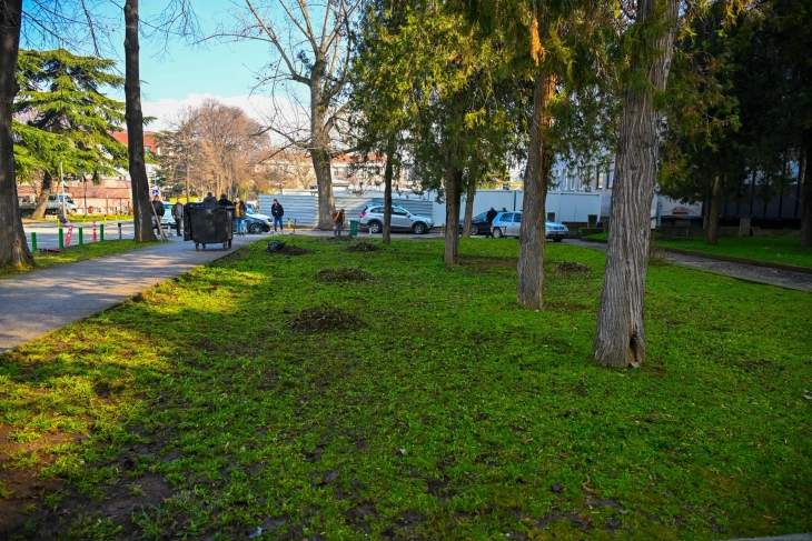 Ѓорѓиевски: Почна големото чистење на Клиничкиот центар „Мајка Тереза“, мобилизирани сите јавни градски претпријатија