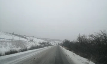 Traffic: Wet roads, slushy snow slowing traffic in places