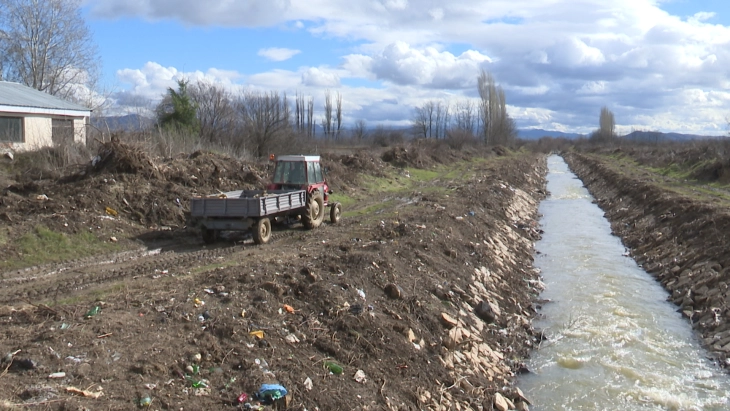 Во Прилепско нема опасност од поплавени канали, 70 проценти од мрежата е исчистена