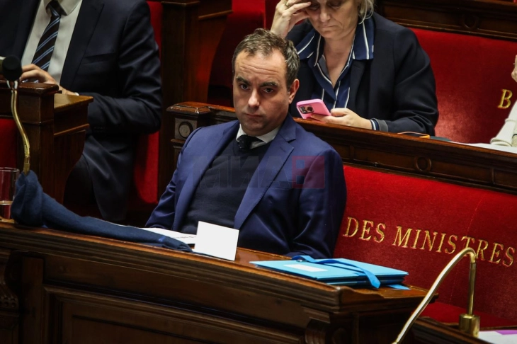 Parlamenti francez miraton buxhetin e vitit 2026, qeveria e Lekorit i mbijeton dy votimeve të tjera për mosbesim