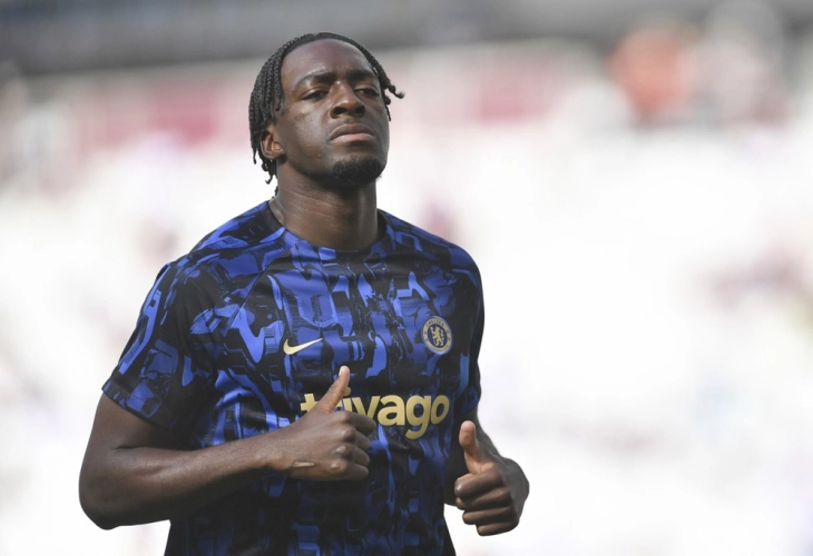 Челзи го испрати Дисаси на позајмица во Вест Хем