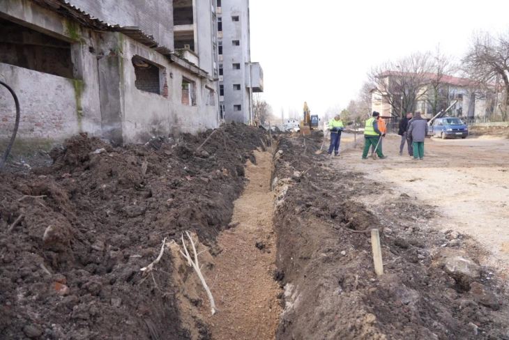 Почна изградбата на водоводната мрежа на дел од булеварот „Октомвриска револуција“  во Куманово