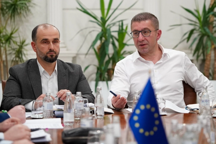 Takim në Qeveri për Agjendën reformuese: Fokusi në hapat konkret për avancimin e efikasitetit institucional dhe sundimin e së drejtës