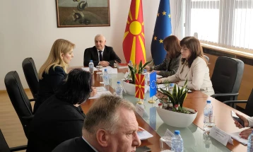 До Советот сѐ уште не се пристигнати пријавите од кандидатите за државен јавен обвинител