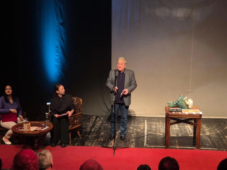 Врачена наградата „Григор Прличев“ на лауреатот Братислав Ташковски