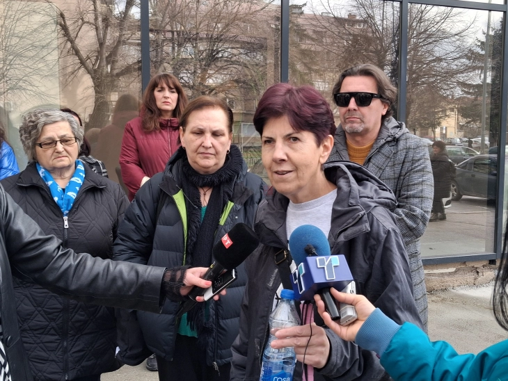 Во Битола мирен протест на слепи лица и лични асистенти на слепи лица