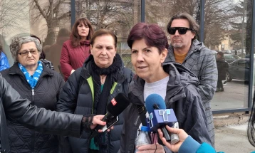 Во Битола мирен протест на слепи лица и лични асистенти на слепи лица