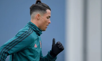 Саудиската лига го предупреди Роналдо: Ниту еден фудбалер не е над клубот