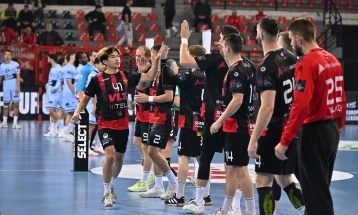 Ракометарите на Вардар продолжуваат со победите во Супер лигата