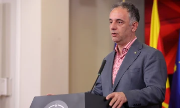 Aliu: Çdo iniciativë që rrit standardet do të thotë shtim të besimit në sistemin shëndetësor