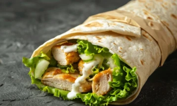 Tortilla pikante me mish gjeldeti