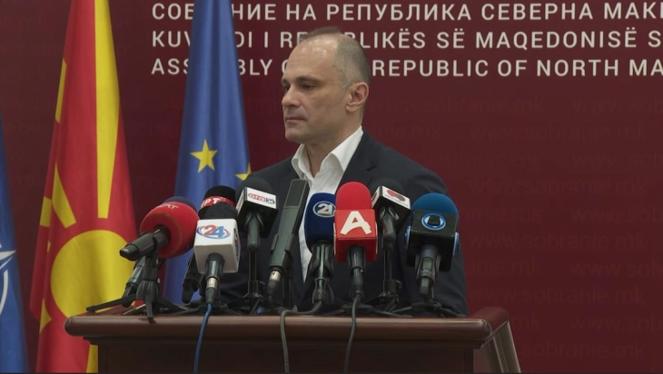 Филипче: Нема одговор како пет тона дрога поминале преку граница